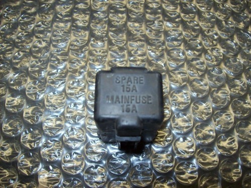 Fuse holder for 1999 - suzuki, tu
