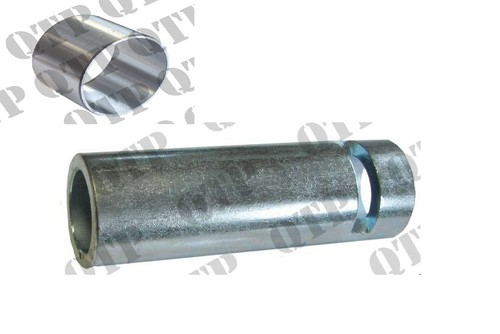 Front axle fulcrum pivot - front,