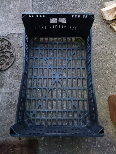 Large stackable plastic - large,
