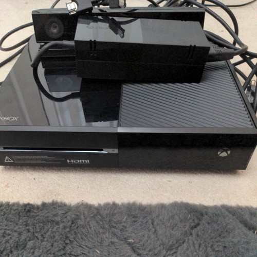 Microsoft xbox one - one,