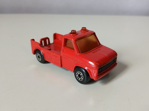 Matchbox ford transit wreck - matchbox,