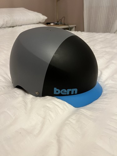 Bern ski snowboard helmet - s/m,