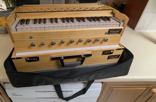 Made music bina - of,