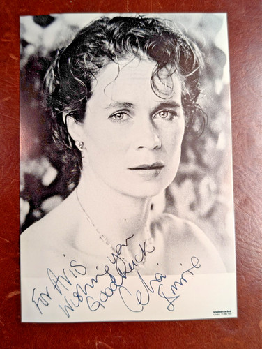 Vintage signed 6x4 - , photo