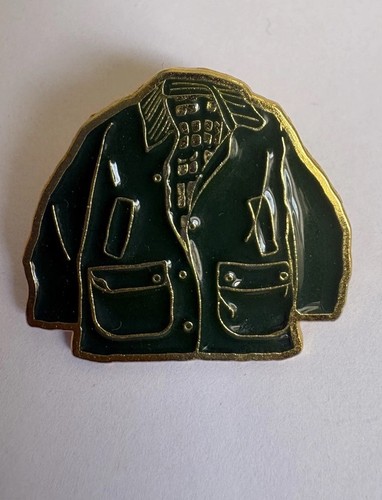 Barbour pin badge - 🌟barbour,