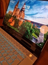 Dell Alienware m15 R3 Laptop i7-10750H 2.6GHz / OLED 3840x2160 / 1TB SSD