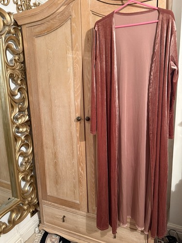 Womens long streatchy velvet - long,
