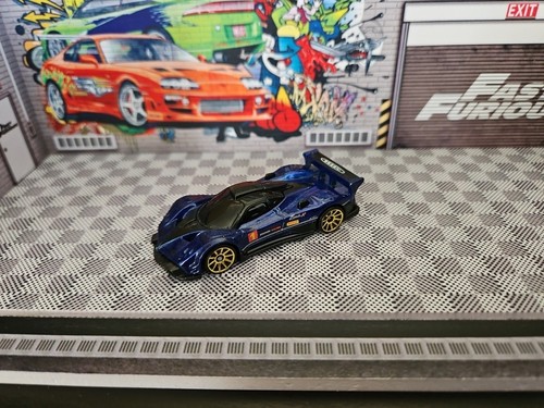 Hot wheels pagani zonda - hot, r