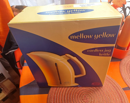 Bnib vintage retro swan mellow - retro,