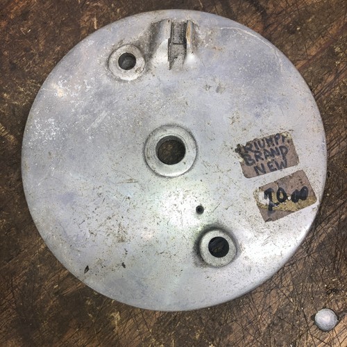 Triumph front brake plate - front,