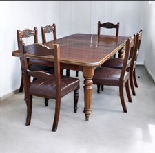Victorian Mahogany Extending Dining Table & 6 Chairs. With 2 Leaves.