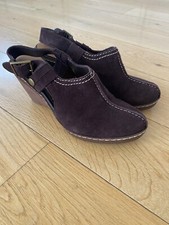 Clarks Softwear Brown Suede