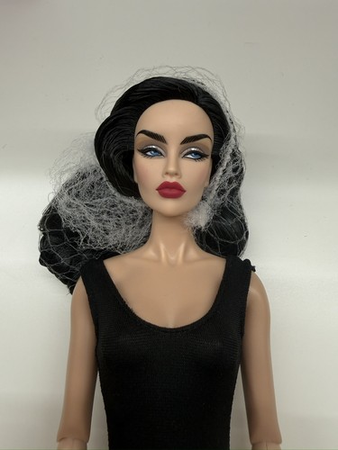 Integrity toys fashion royalty - fashion,