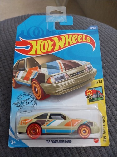 Hot wheels ford - hot,