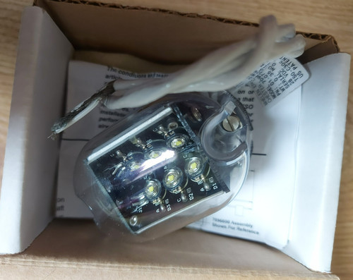 Whelen tail light - tail, pn