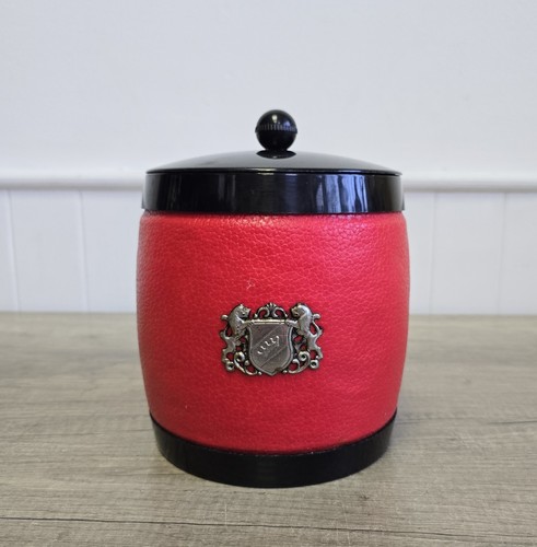 Vintage 1970s retro - vintage,