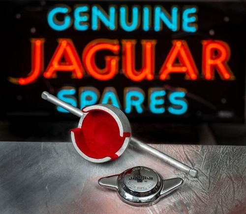 Jaguar wire wheel - jaguar, for