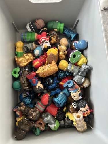 Random 10pcs ooshies - ooshies, dc