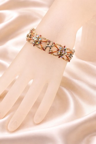 Vintage jewelcraft peach - vintage, &