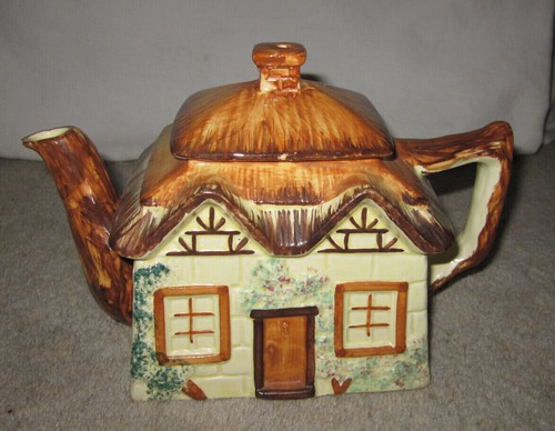 Vtg keele street pottery - vtg,