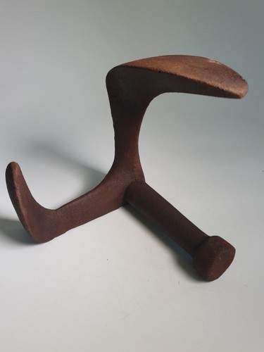Antique cast iron - cast, cobbler