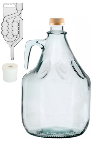 Set for making wine - set,