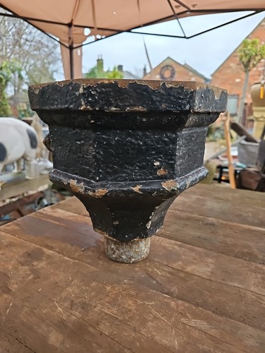 Victorian cast iron rain - cast,