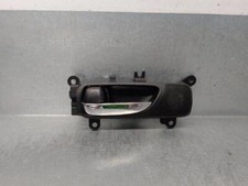 6774053010 rear inner door