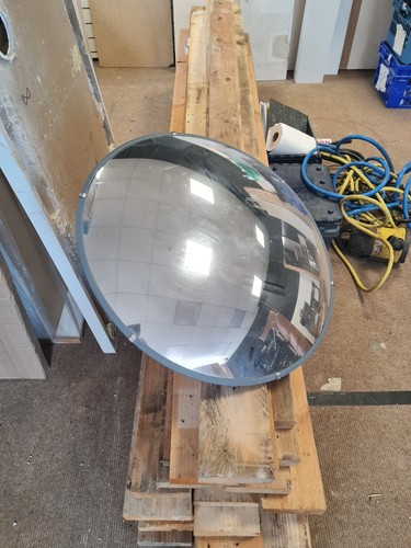 Convex mirror - convex,
