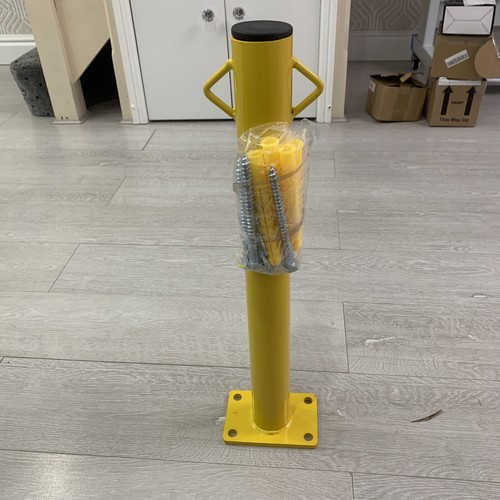 Driveway barrier post yellow - barrier,