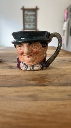 Vintage royal doulton tony - royal,