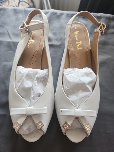 Van dal white leather - van,