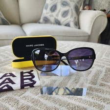 New Mark Jacobs MJ528S