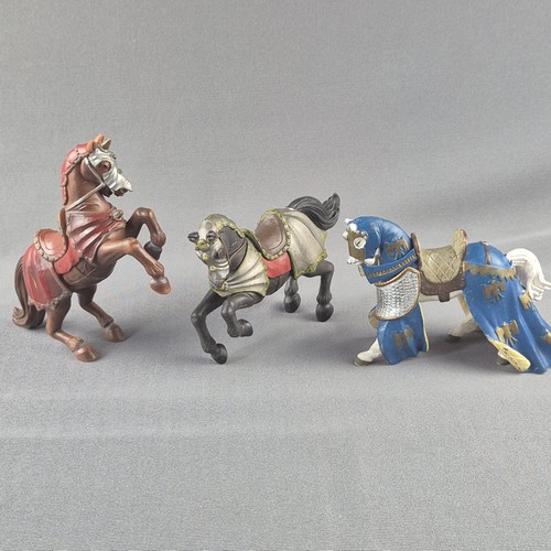 Set medieval armoured - 3,