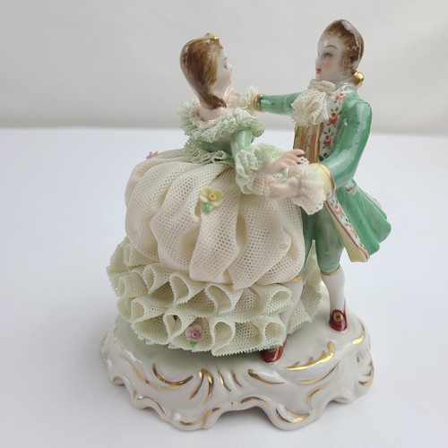Vintage irish dresden - dresden, lace