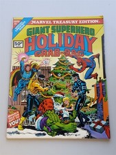 GIANT SUPERHERO HOLIDAY