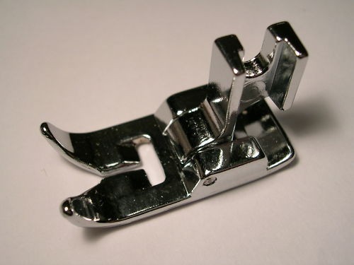 Sewing machine zig - zag, foot