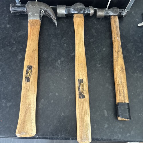Vintage stanley hammers - x,