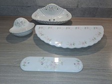 Lovely Vintage China Bathroom