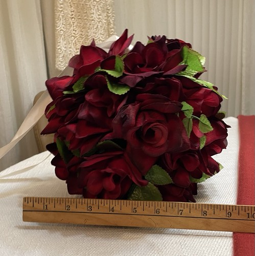 Inch dark red trimmed in - inch,