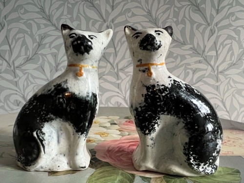 Pair antique c1800 - antique,