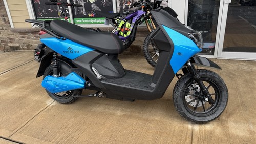 Stealth electric moped scooter