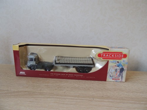 Lledo trackside dg186008 76 - trackside, 1/76