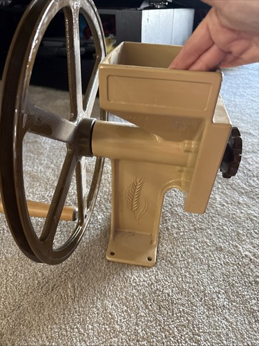 Country living hand crank - living,
