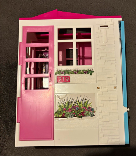 Barbie foldable plastic doll - barbie,