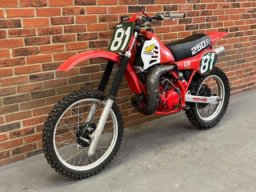 1981 honda cr250r red - 1981, rocket