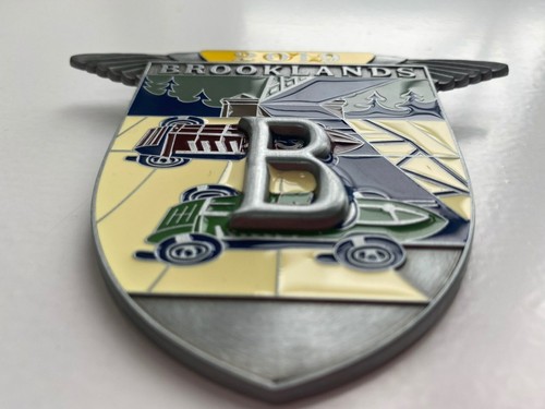 Bentley car grill badge - bentley,