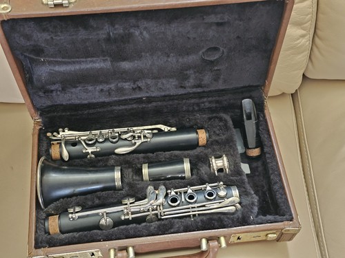 Vintage phoenix clarinet in - phoenix, bb