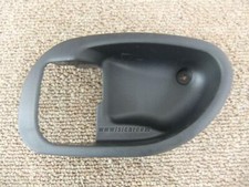 MITSUBISHI LANCER CP9A EVO 6 TOMMI MAKINEN HANDLE, INSIDE COVER LH MR748080 PART
