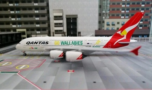 Qantas airbus a380 oqh - a380, vh-oqh